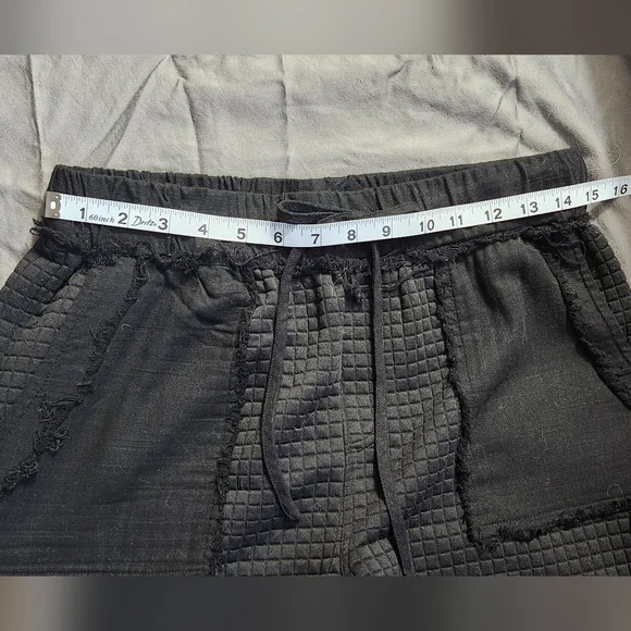 Charcoal Textured/quilted Straight Leg Sweatpants - Picture 2 of 4